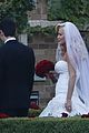 jenny mccarthys wedding dress revealed in wedding pics 02