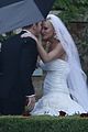 jenny mccarthys wedding dress revealed in wedding pics 17