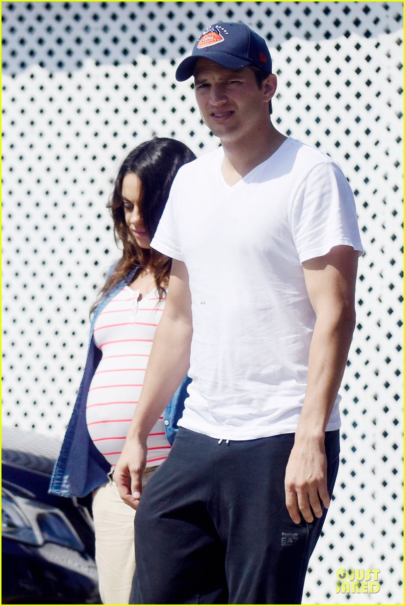 mila kunis looks ready to pop as due date approaches 063181575