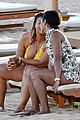 queen latifah shares kiss with girlfriend during romantic italian vaca 01