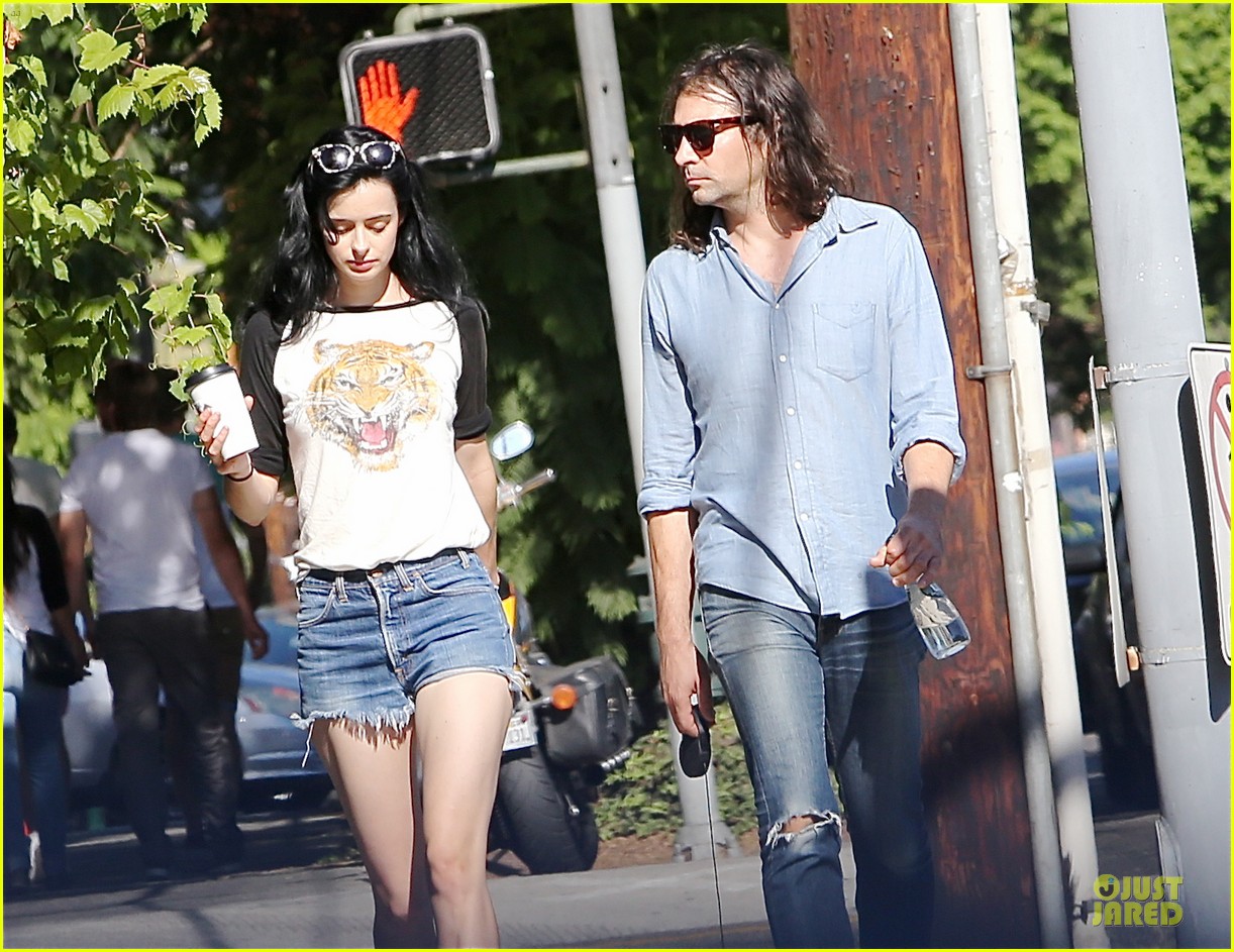 Krysten Ritter & Boyfriend Adam Granduciel Keep Their Distance During ...
