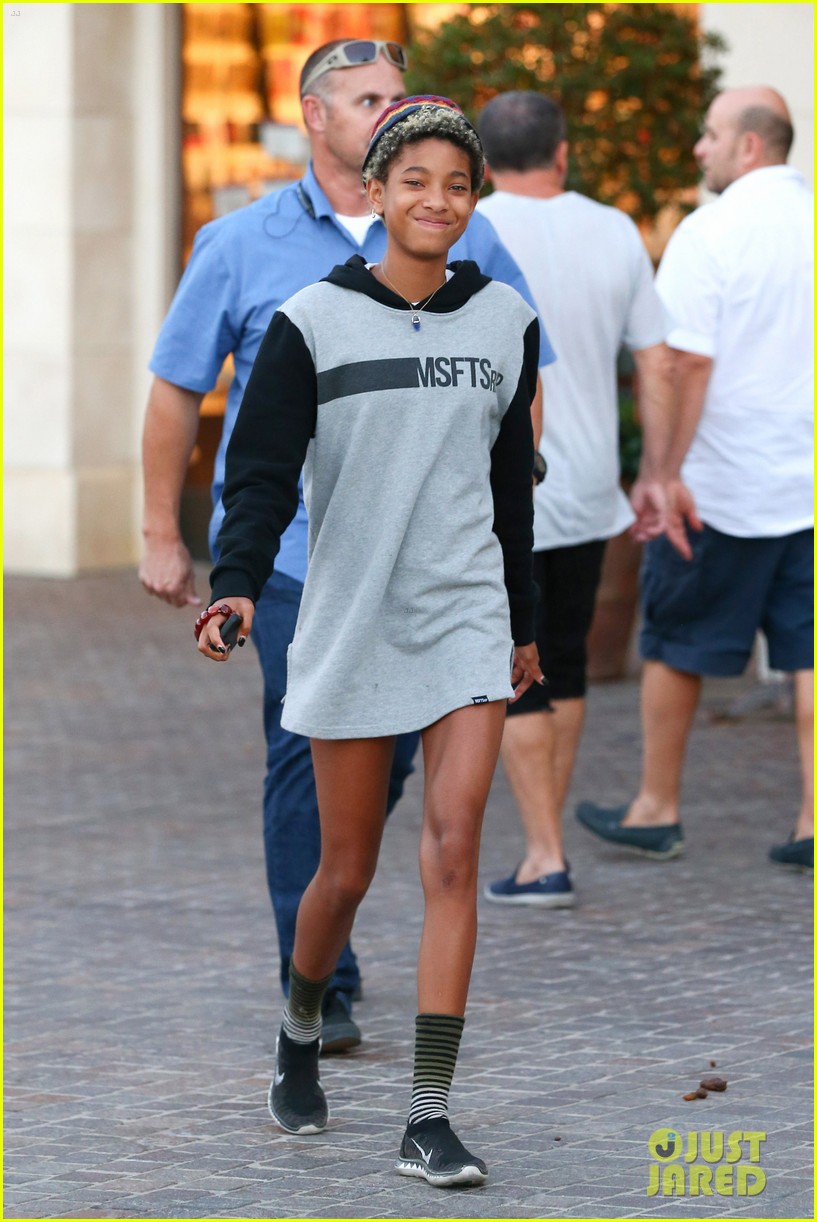 willow smith reps jadens clothing line 013186209