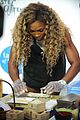 serena williams cooks up a storm at the taste of tennis gala 2014 01