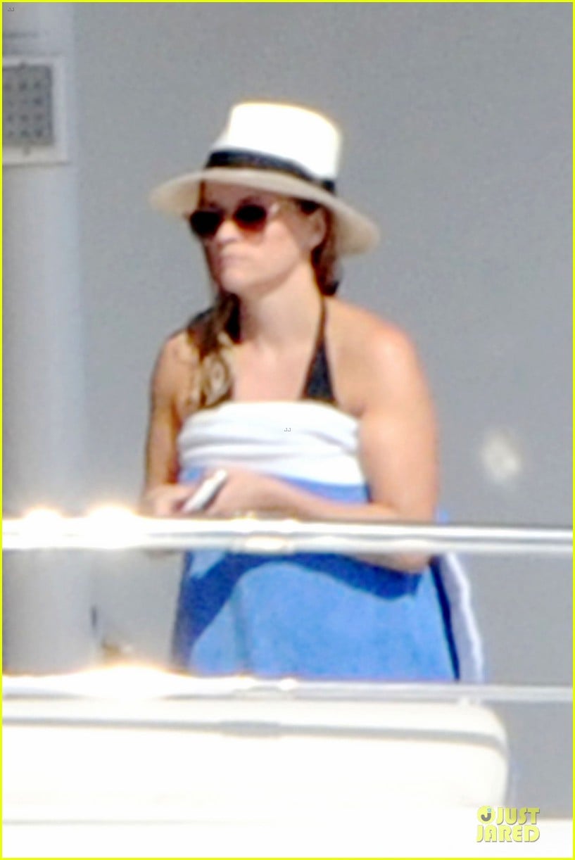 reese witherspoon rocks plunging bathing suit on capri vacation 083177547
