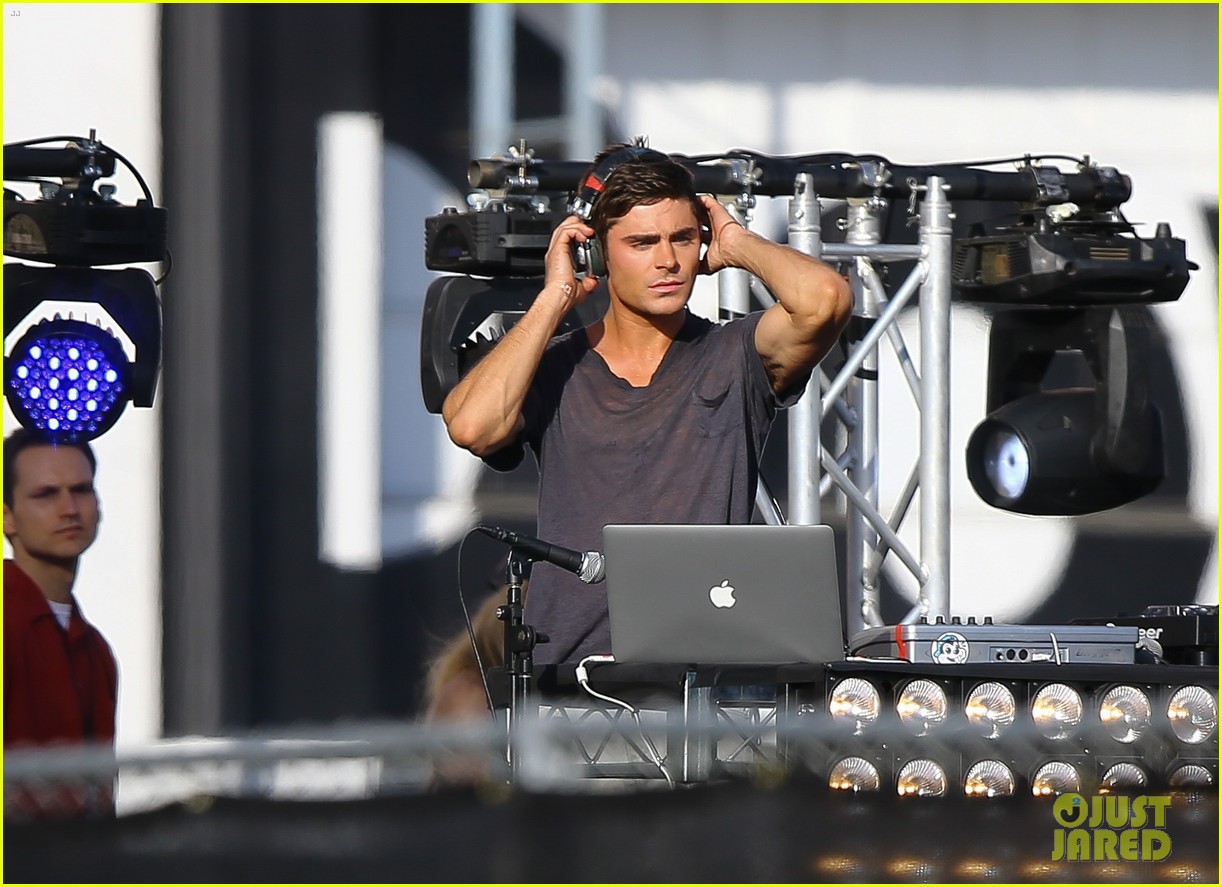 zac efron showcases dj skills for we are your friends 083208257