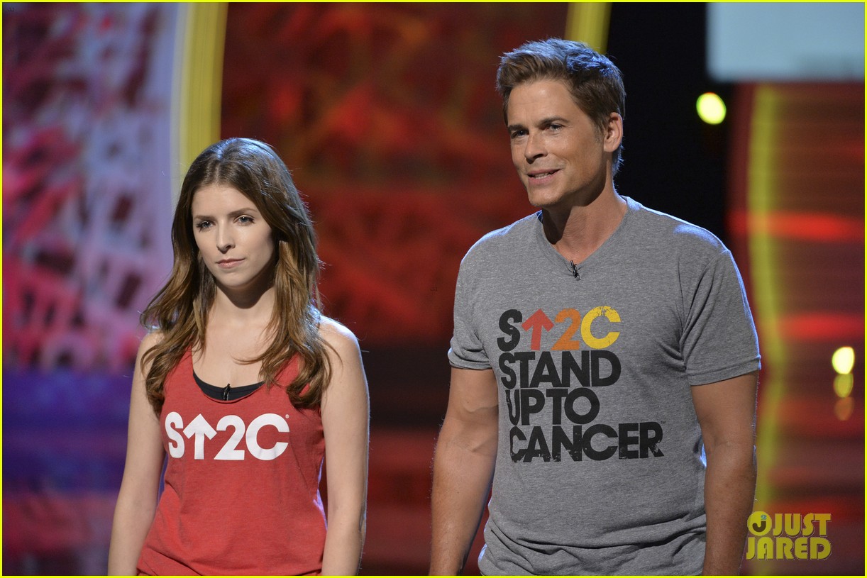 anna kendrick rob lowe stand up to cancer 2014 10