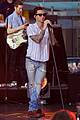 adam levine performs maps with maroon 5 today show 01