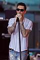 adam levine performs maps with maroon 5 today show 08