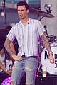 adam levine performs maps with maroon 5 today show 12