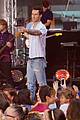 adam levine performs maps with maroon 5 today show 17