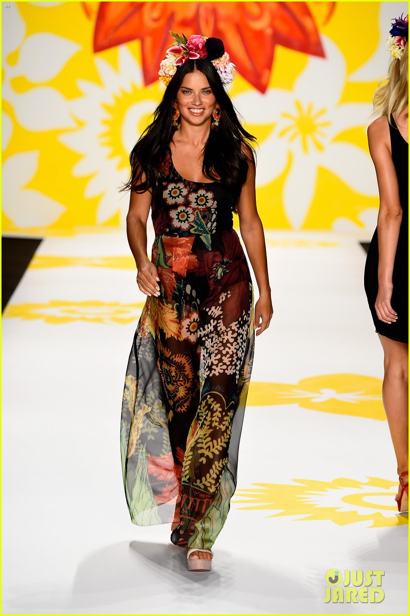 adriana lima walks the runway for desigual fashion show 12