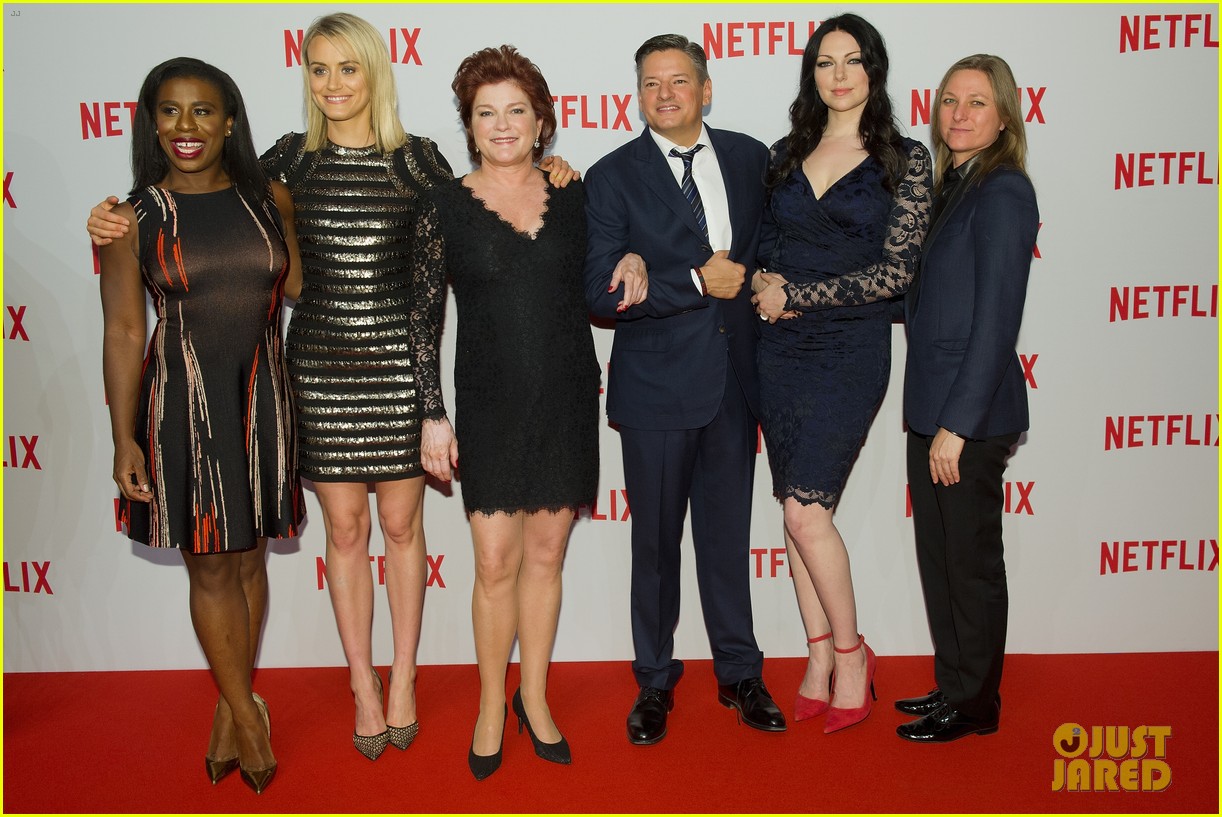 taylor schilling oitnb cast brighten up the red carpet at netflix launch 01