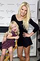 jessica simpson takes cutest family photos at nordstroms event 04