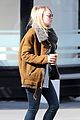 dakota fanning doesnt mind the chill in nyc 14