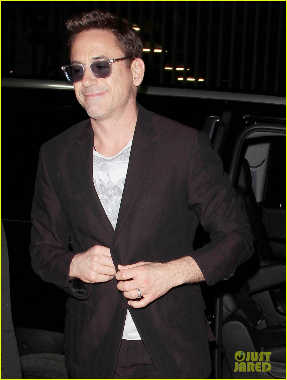 robert downey jr dishes on key to happy marriage 023210858