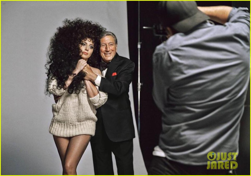 lady gaga shares first look of hm holiday campaign with tony bennett 033229801