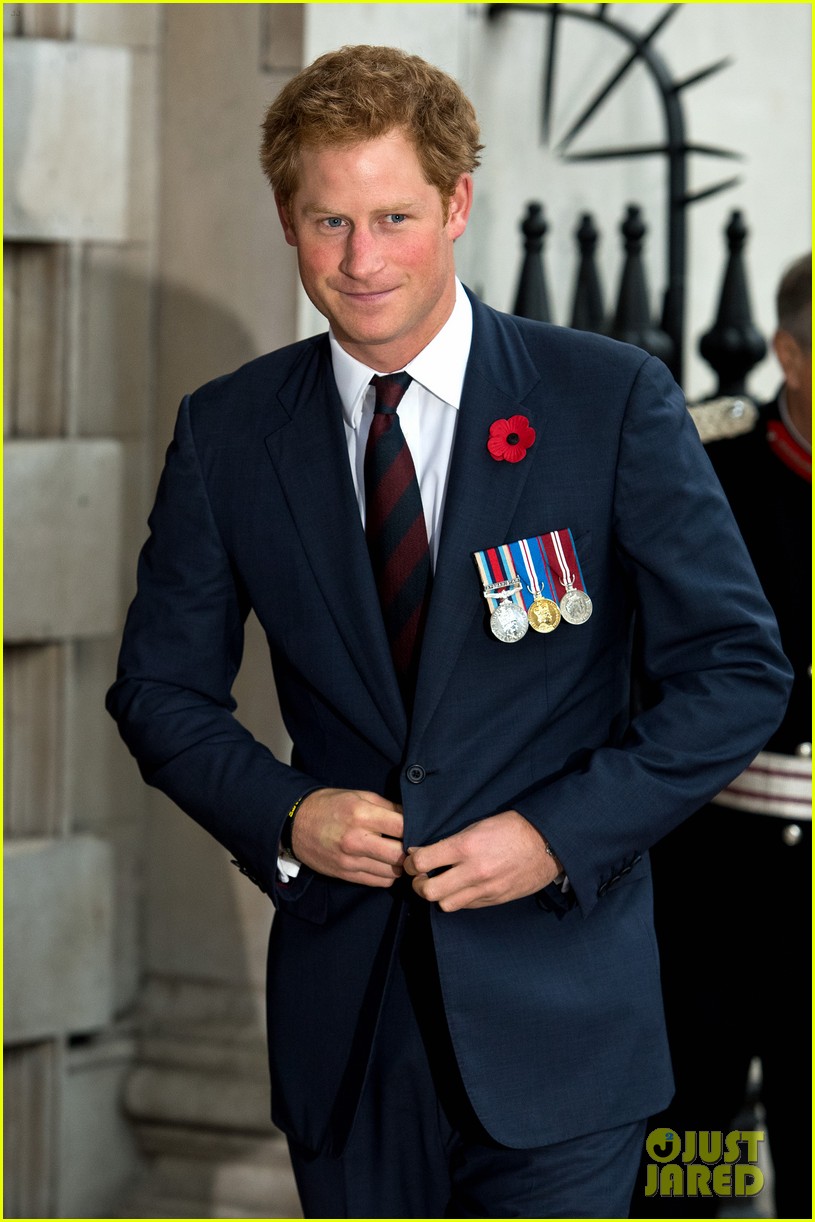 prince harry day of remembrance service 023229979