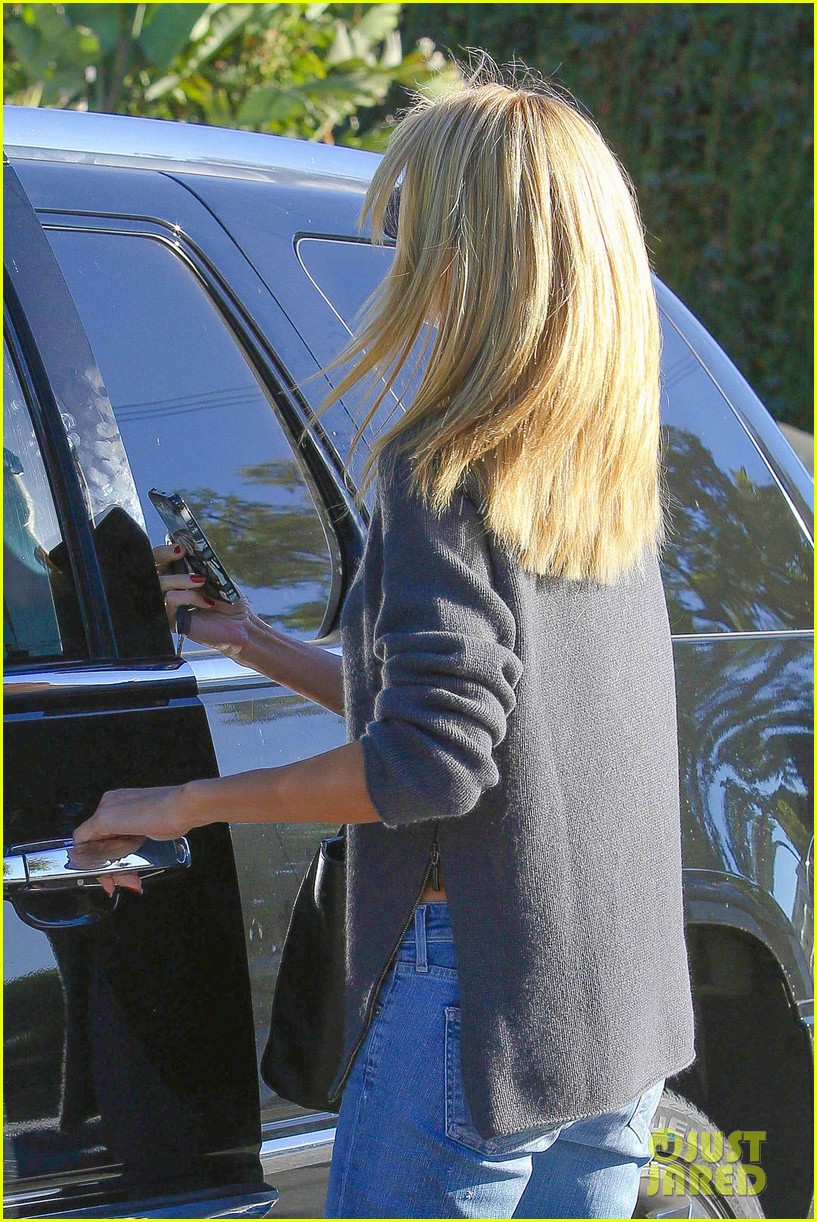 Photo heidi klum hair salon lax airport 15 Photo 3229857 Just