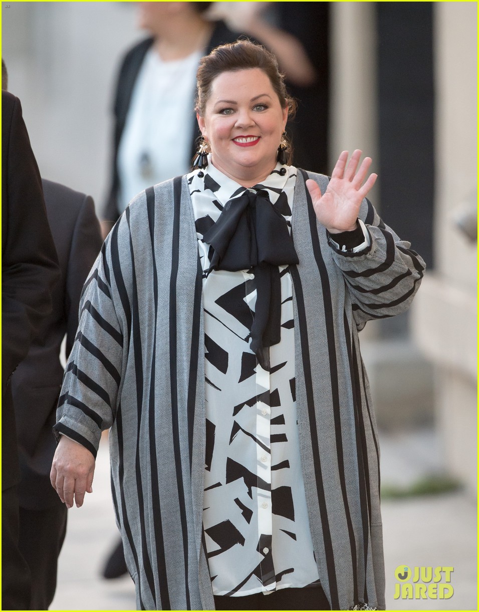 melissa mccarthy dishes on adam levines halloween party 05