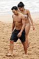 apolo ohno goes shirtless during maui vacation 05