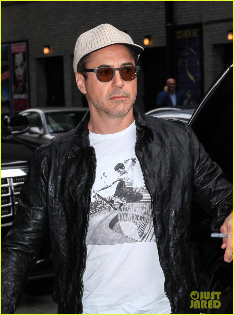 robert downey jr now says iron man 4 is not happening 043213405