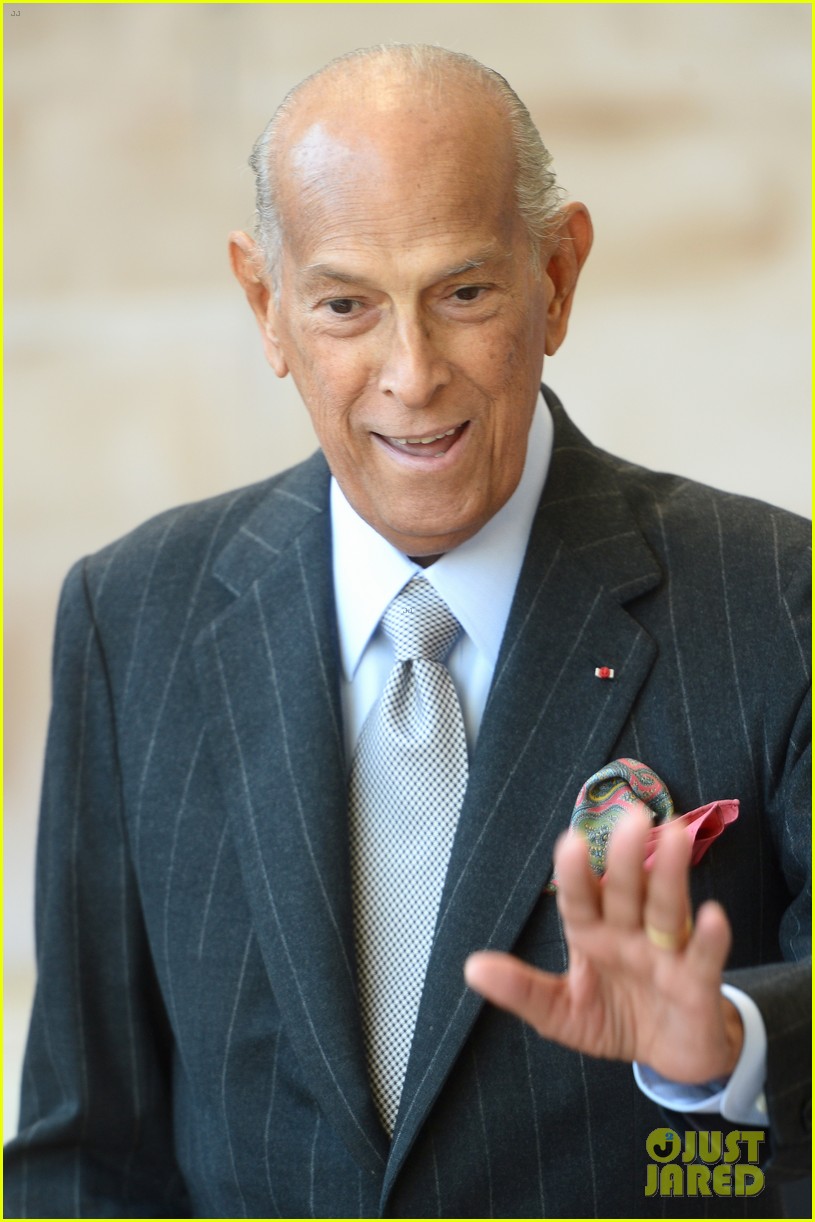 Oscar de la Renta Dead Legendary Fashion Designer Dies at 82 Photo(02)
