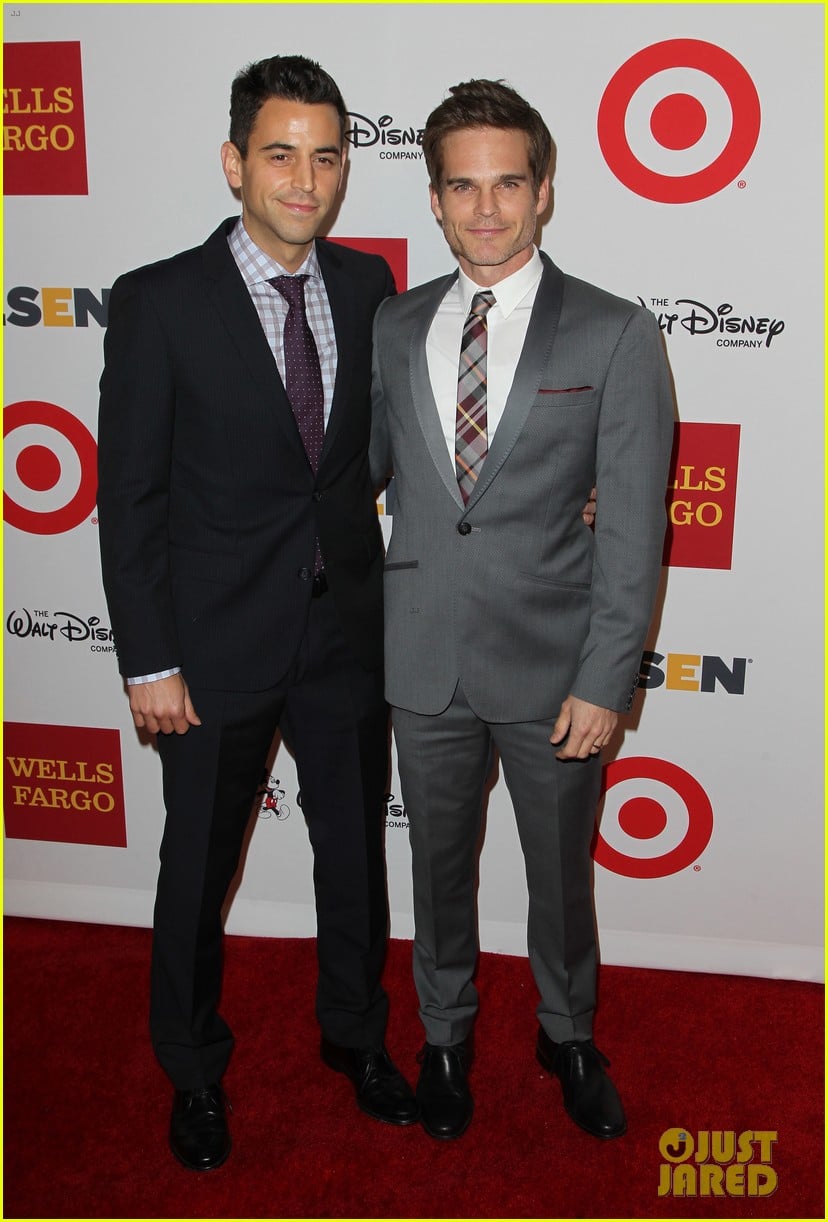 Robbie Rogers Steps Out After Big TV Show News Announced!: Photo ...