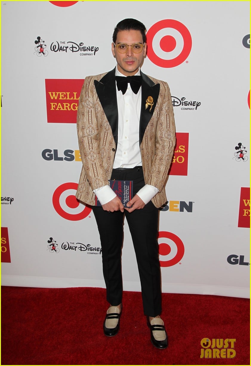 Robbie Rogers Steps Out After Big TV Show News Announced!: Photo ...