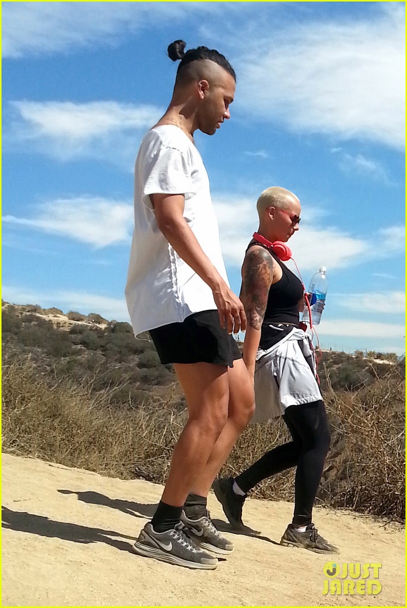 amber rose mystery guy hollywood hills hike 043211608