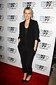 taylor schilling rose mcgowan are the laides in black for listen up phillip 04