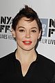 taylor schilling rose mcgowan are the laides in black for listen up phillip 06