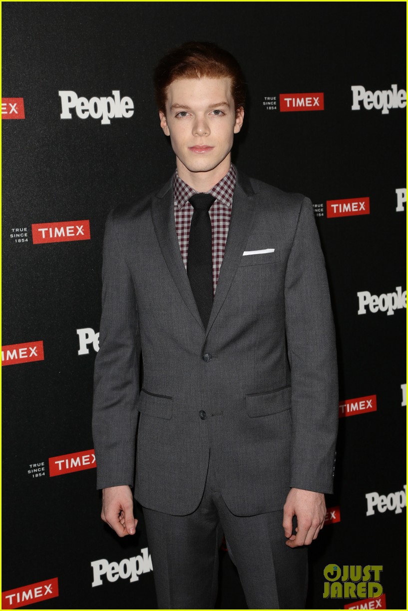 kiernan shipka cameron monaghan get dressed up for peoples ones to watch 023215416