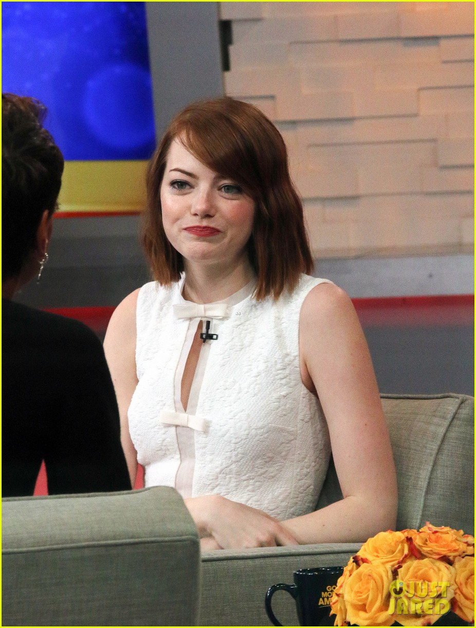 emma stone heats it up as sally bowles in cabaret 103219296