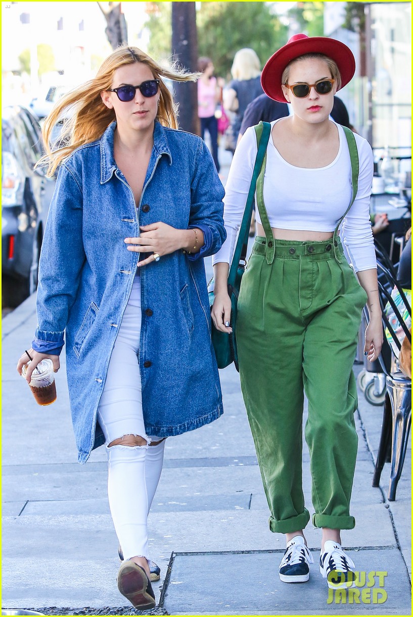 Rumer Willis Was Blown Away By Sis Tallulah's Strength Photo 3228874(01)