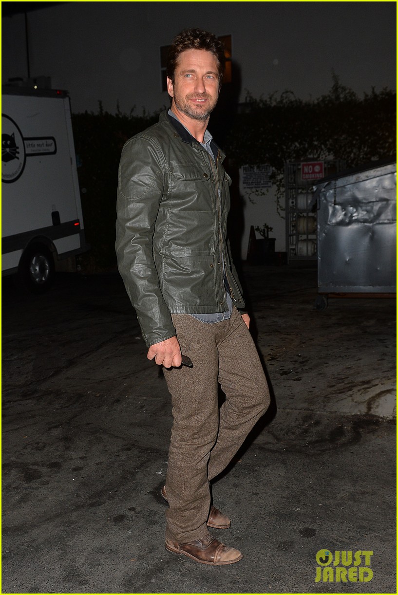 gerard butler celebrates his 45th birthday at the little door 033242148