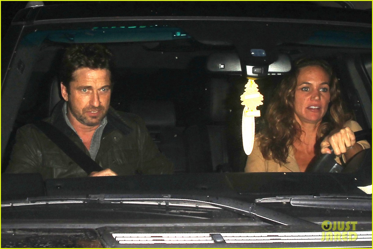 gerard butler celebrates his 45th birthday at the little door 073242152