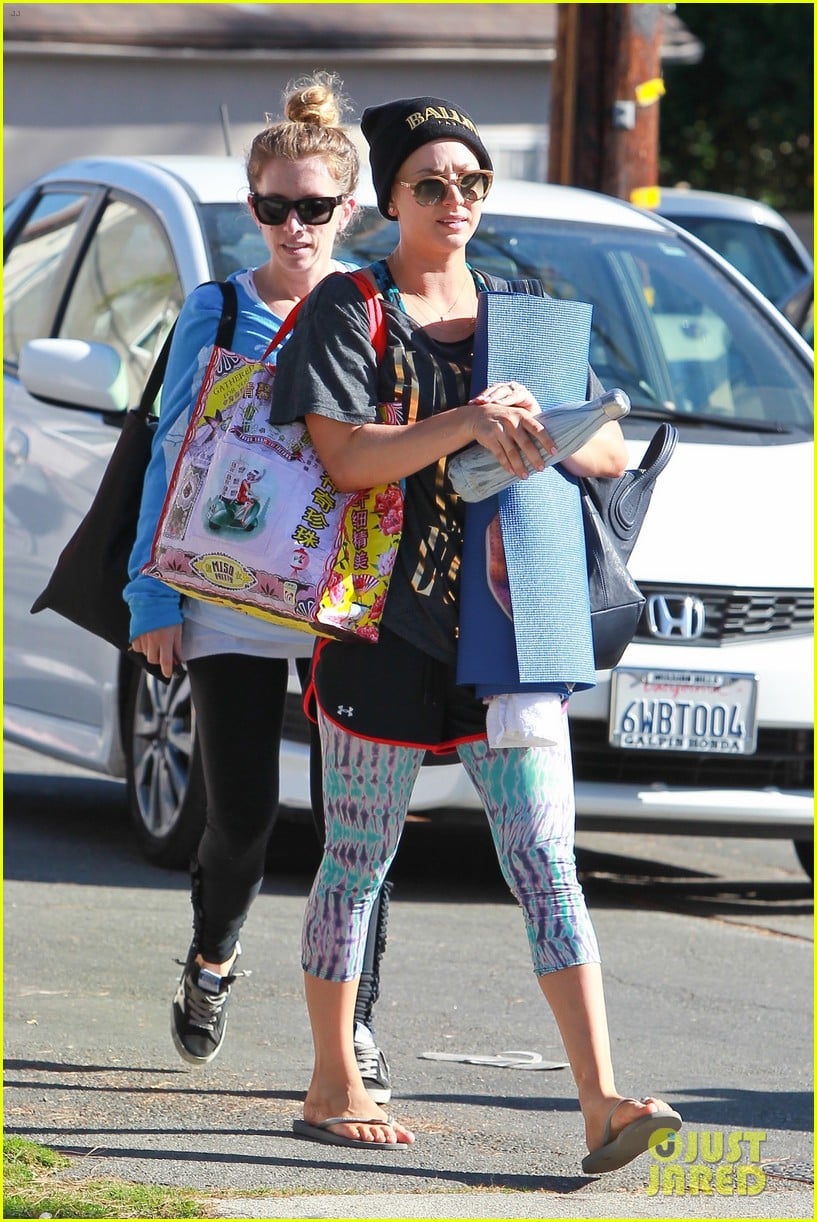 Kaley Cuoco Kisses Husband Ryan Sweeting During Early Surprise Birthday