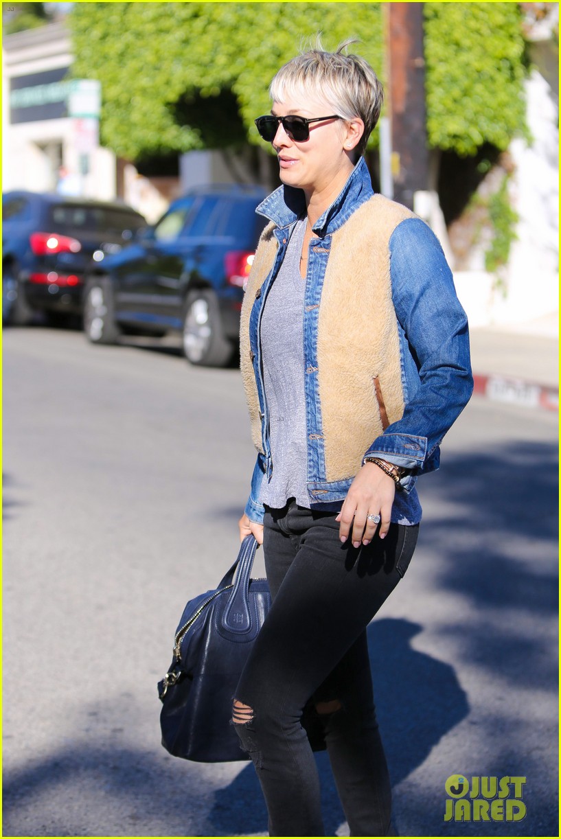 Kaley Cuoco Kisses Husband Ryan Sweeting During Early Surprise Birthday