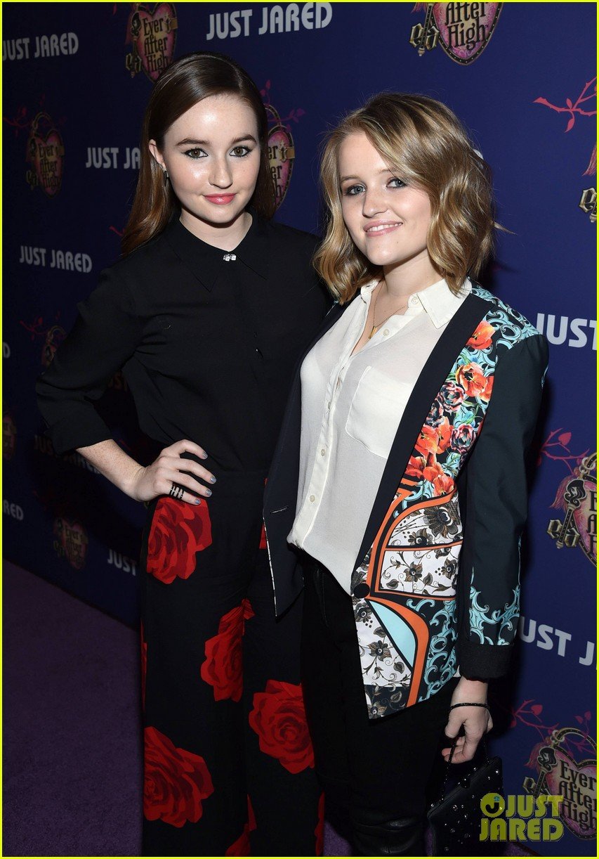 kaitlyn dever ahna oreilly just jared homecoming dance 023247029