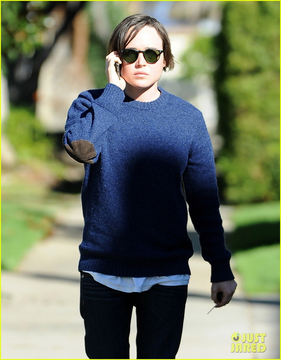 ellen page goes to a friends 033250642