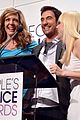 anna faris allison janney help announce peoples choice awards nominations 02