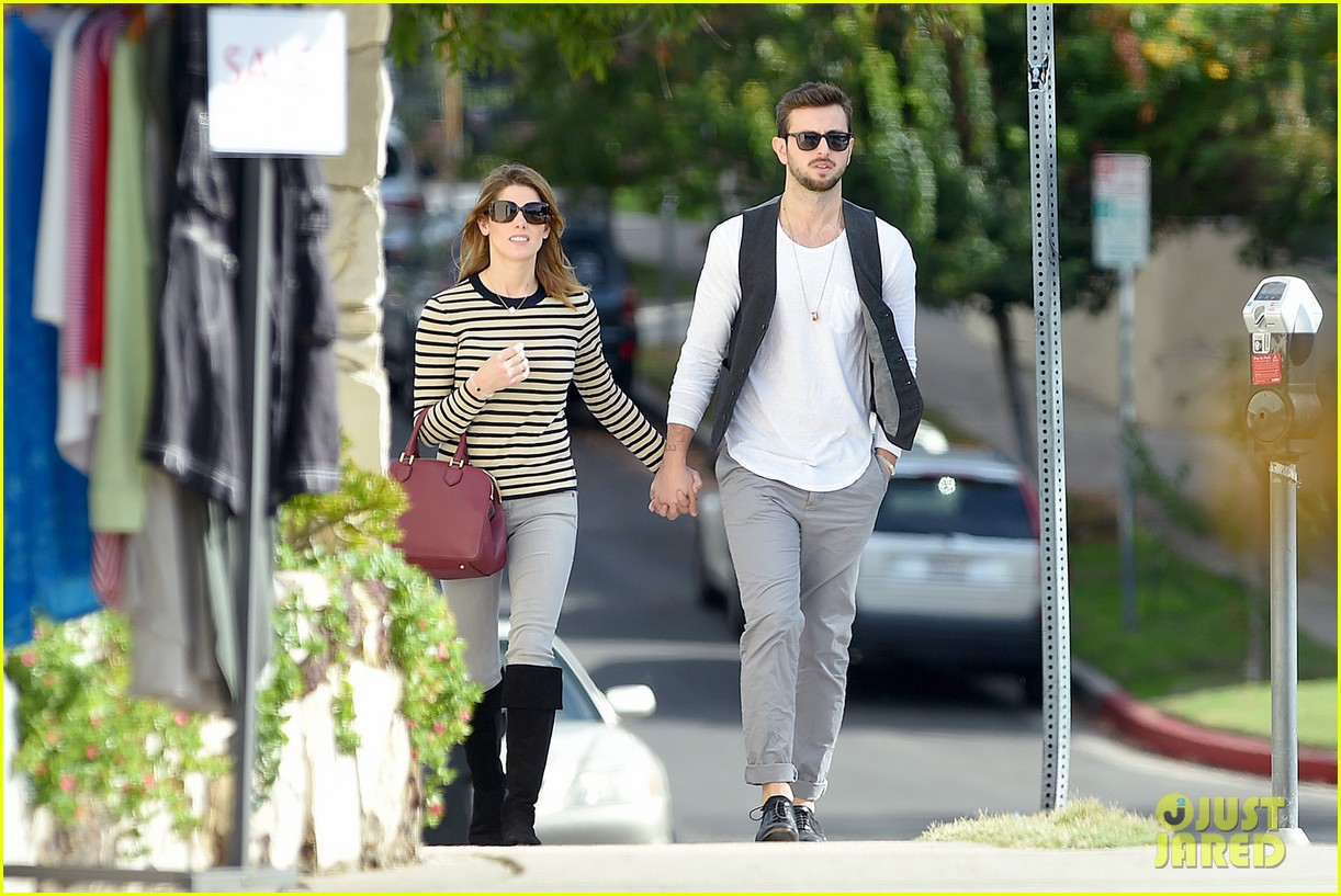 ashley greene paul khoury are still going strong 133245145