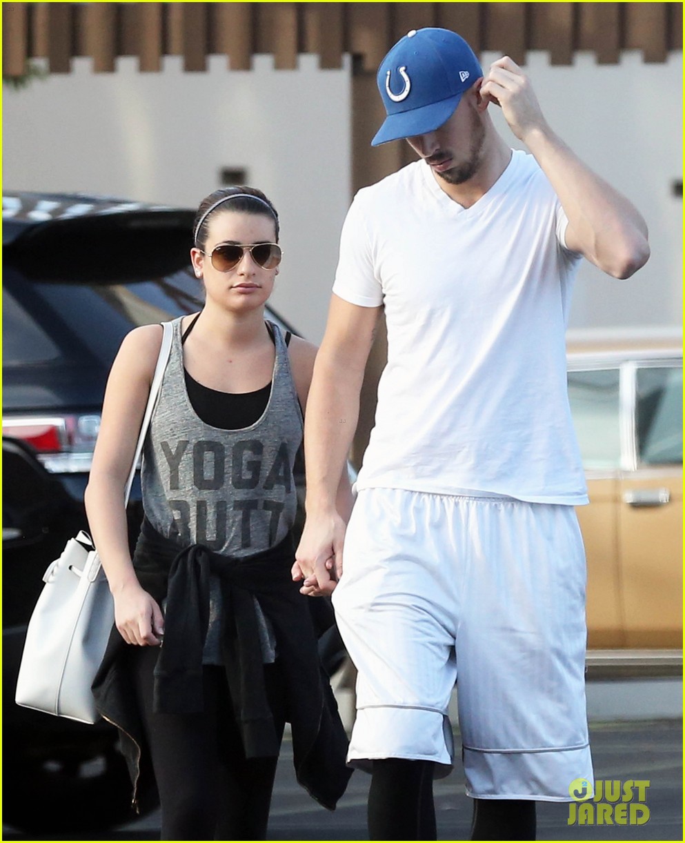 Lea Michele Holds Hands with Her Boyfriend Matthew Paetz Photo 3244161