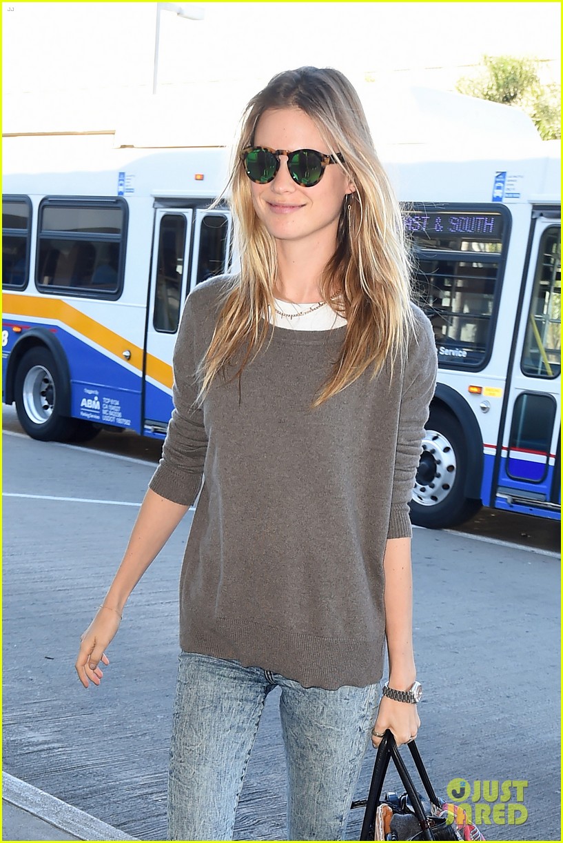 Behati Prinsloo Is Thankful For Husband Adam Levine on Thanksgiving