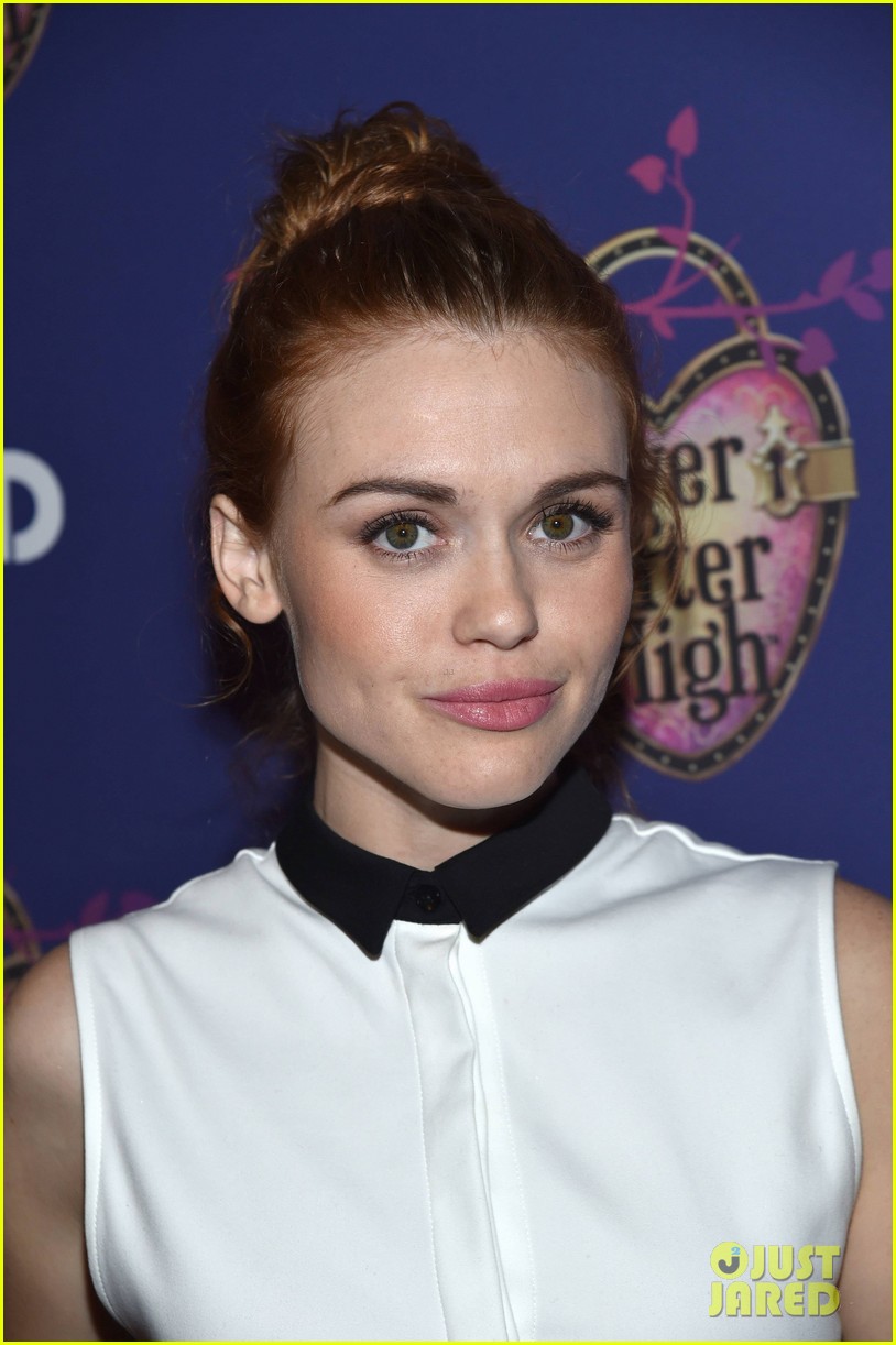 holland roden chris zylka just jared homecoming dance 11