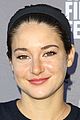 shailene woodley honors producers at variety brunch 13