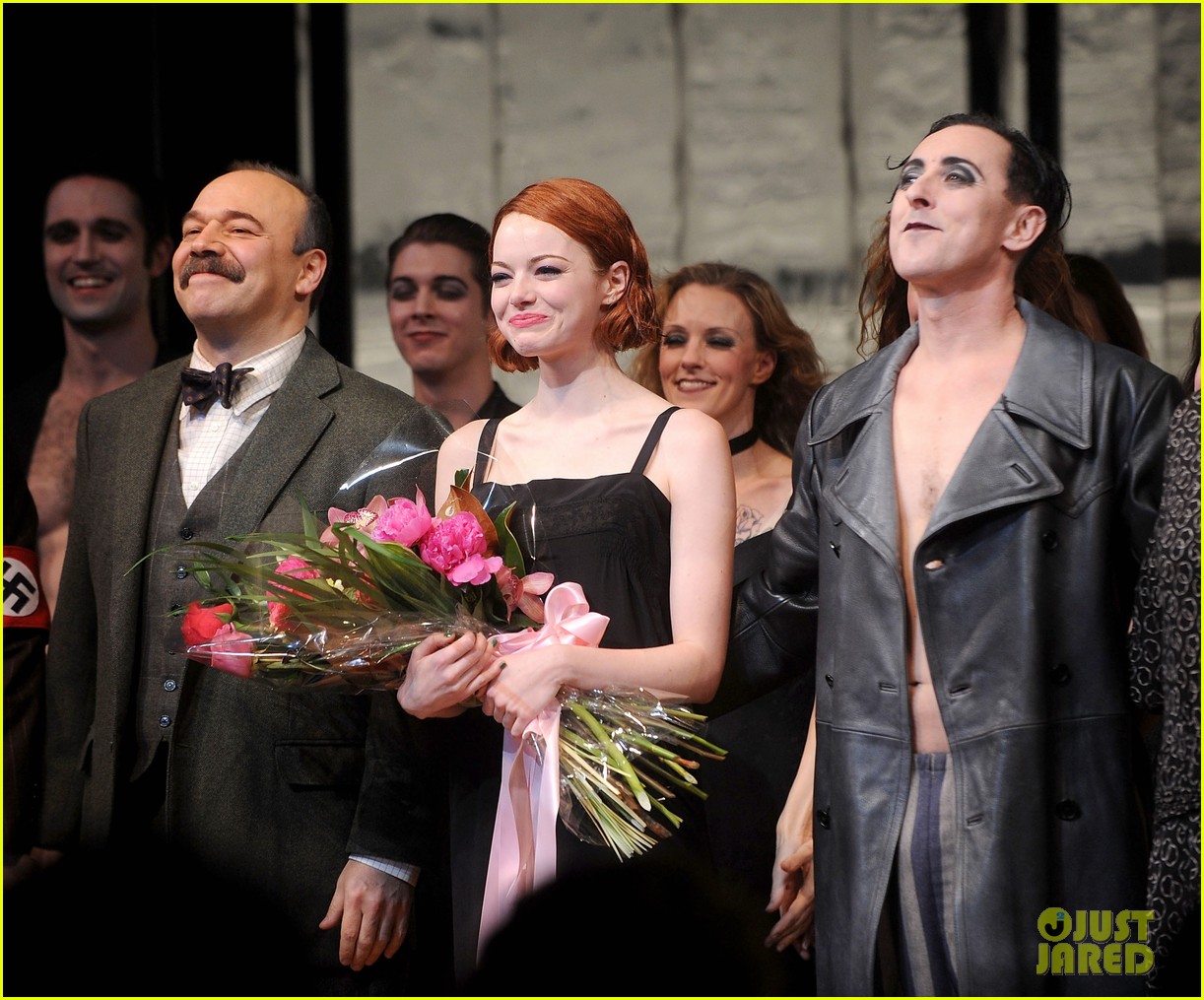 emma stone takes her opening night bow in cabaret 053240528