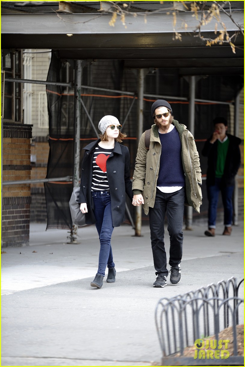 emma stone andrew garfield get alone time 09