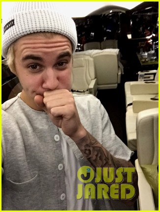 Justin Bieber Got a Brand New Private Jet for Christmas: Photo 3268395