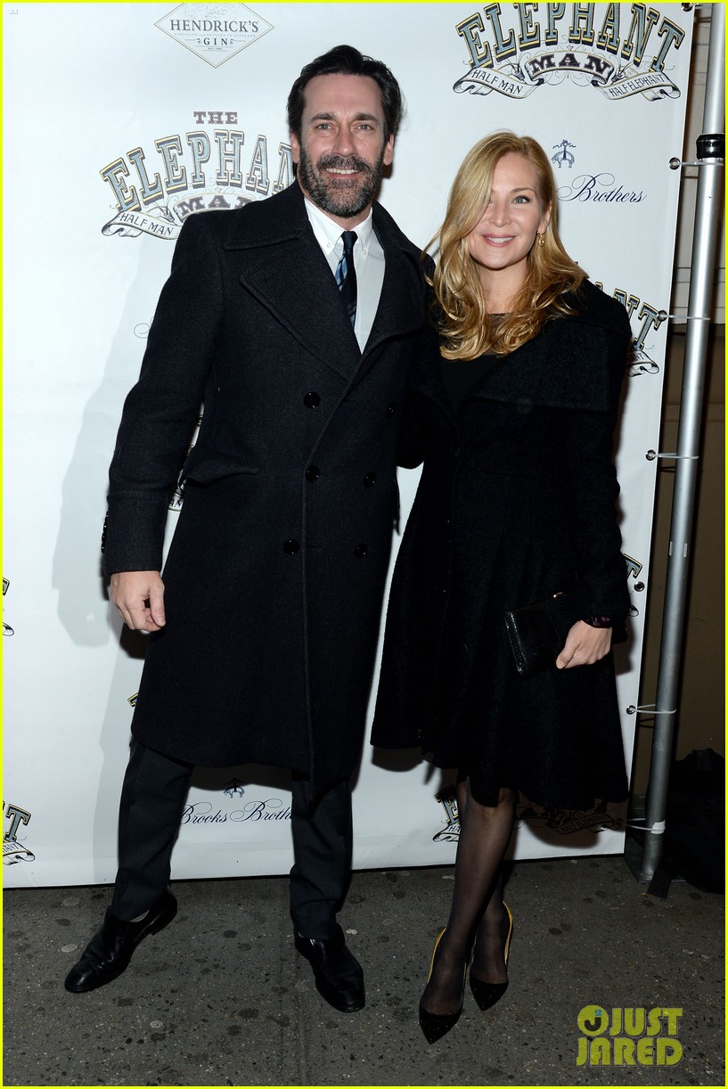 lots of cute couples attended the elephant man premiere 05